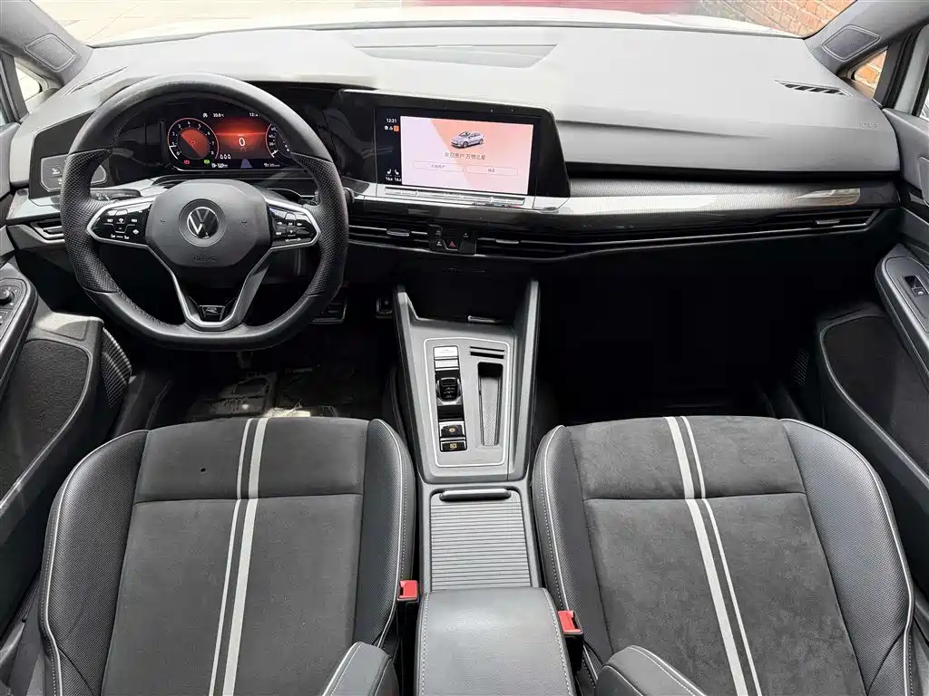 Volkswagen Golf — миниатюра 4