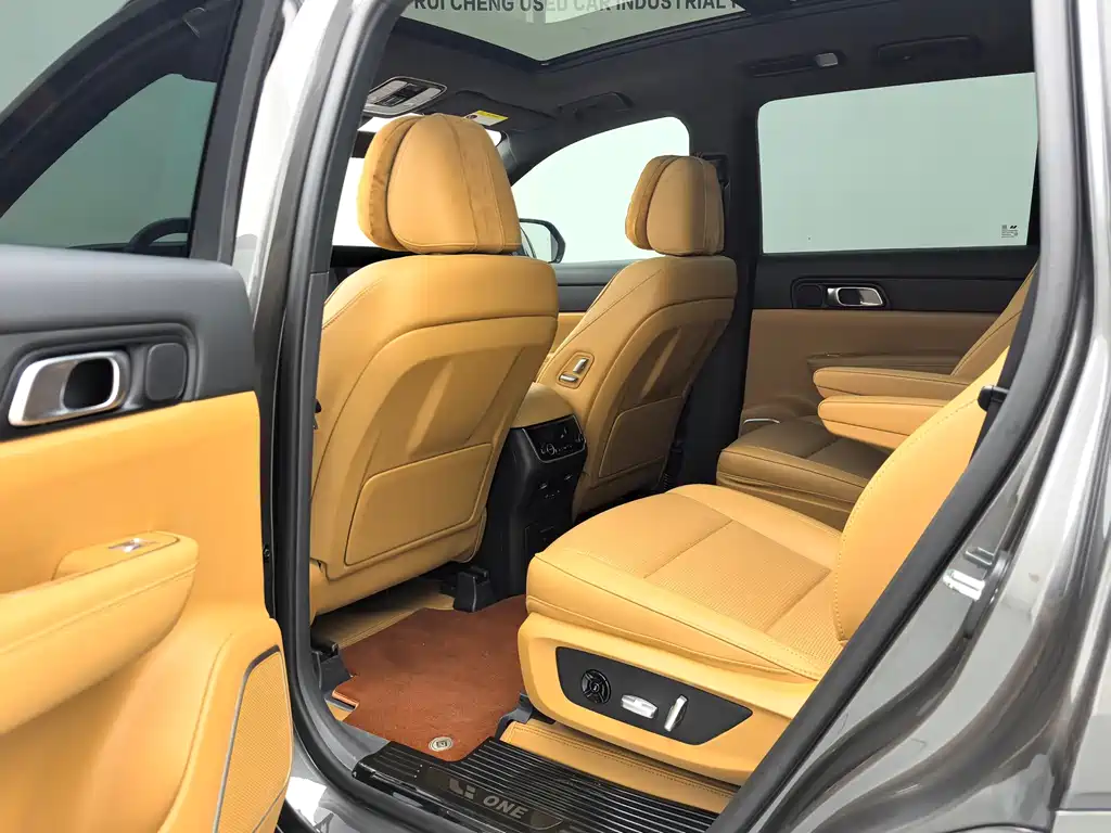 Li Auto Li ONE — миниатюра 9