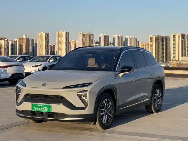 NIO NIO ES6 2022