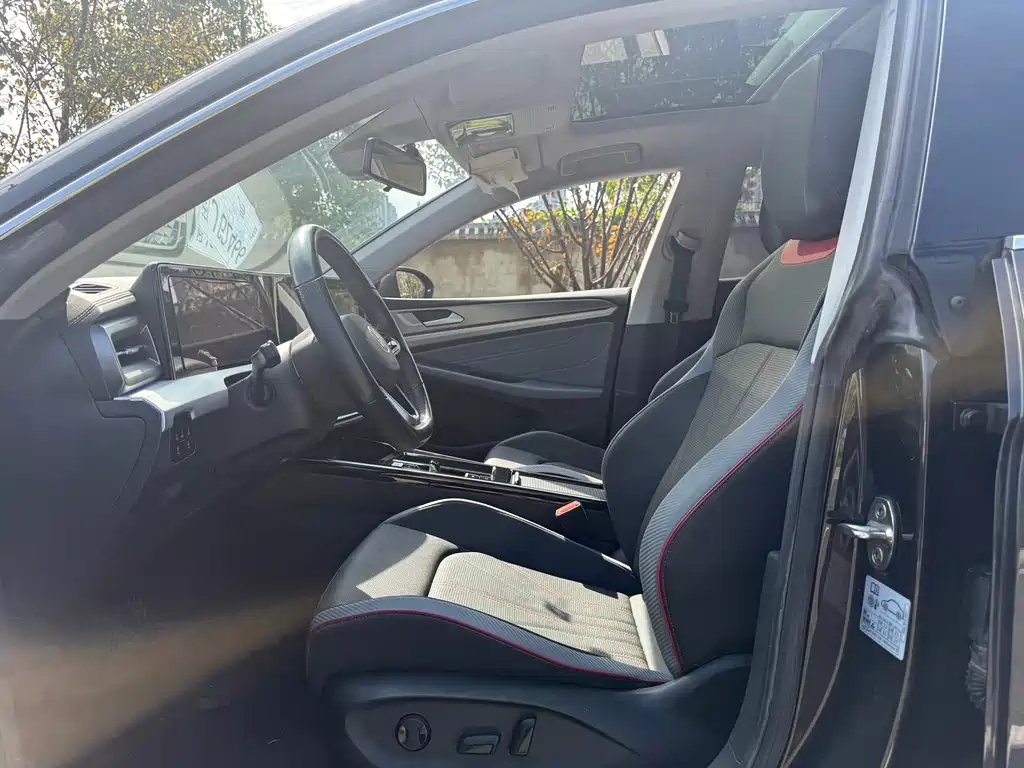 Volkswagen Lamando — миниатюра 7