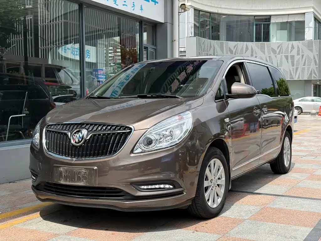 Buick GL8 — миниатюра 3