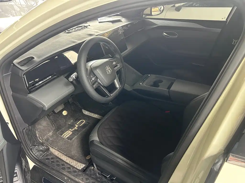 BYD Qin L — миниатюра 4