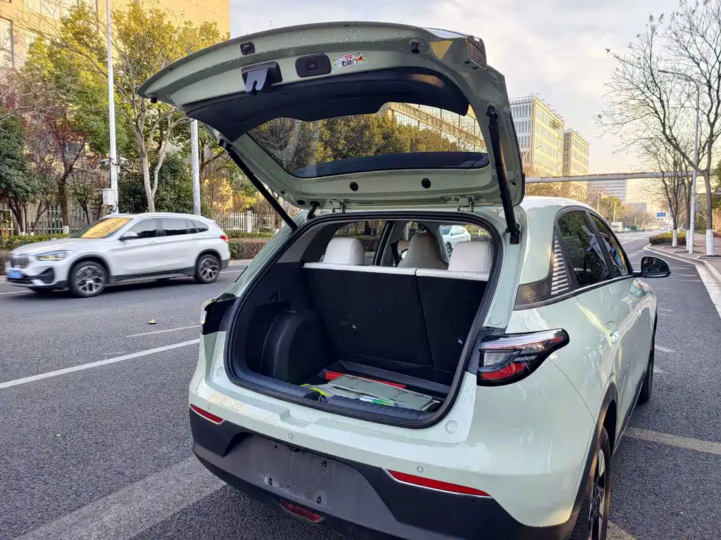 GEELY GALAXY STAR WISH