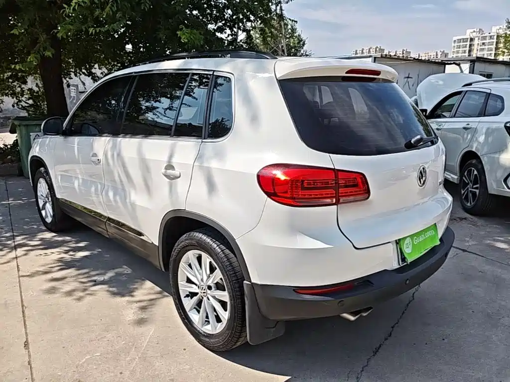 Volkswagen Tiguan — миниатюра 5