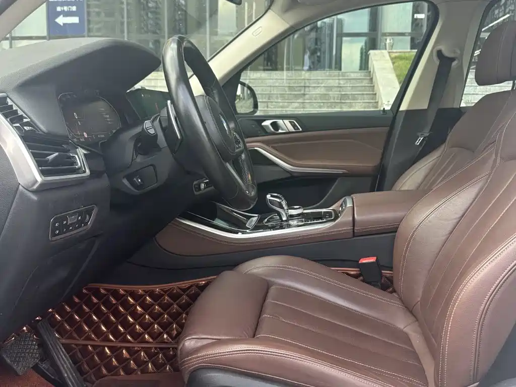 BMW X5 (Import) — миниатюра 6