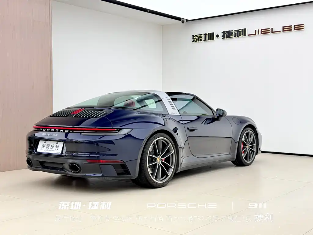 Porsche 911 2022 Targa 4 3.0T