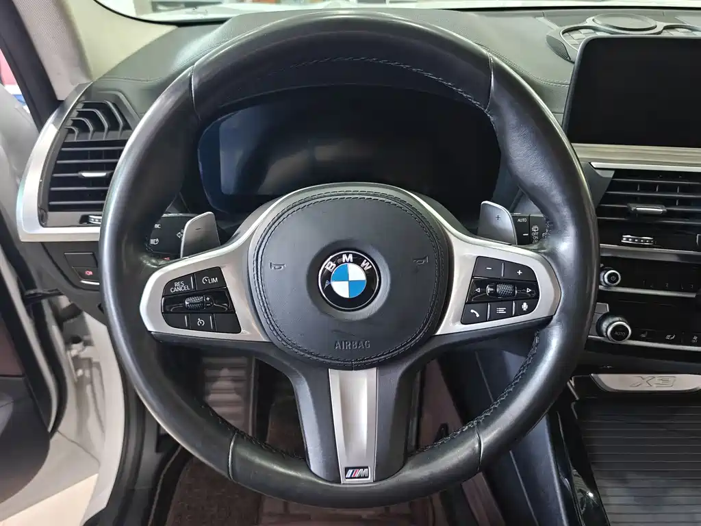 BMW X3 — миниатюра 6