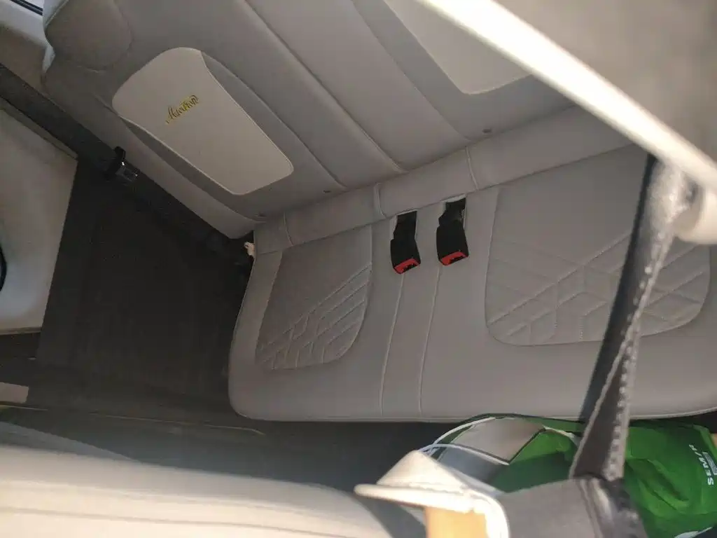 Wuling MINIEV — миниатюра 13