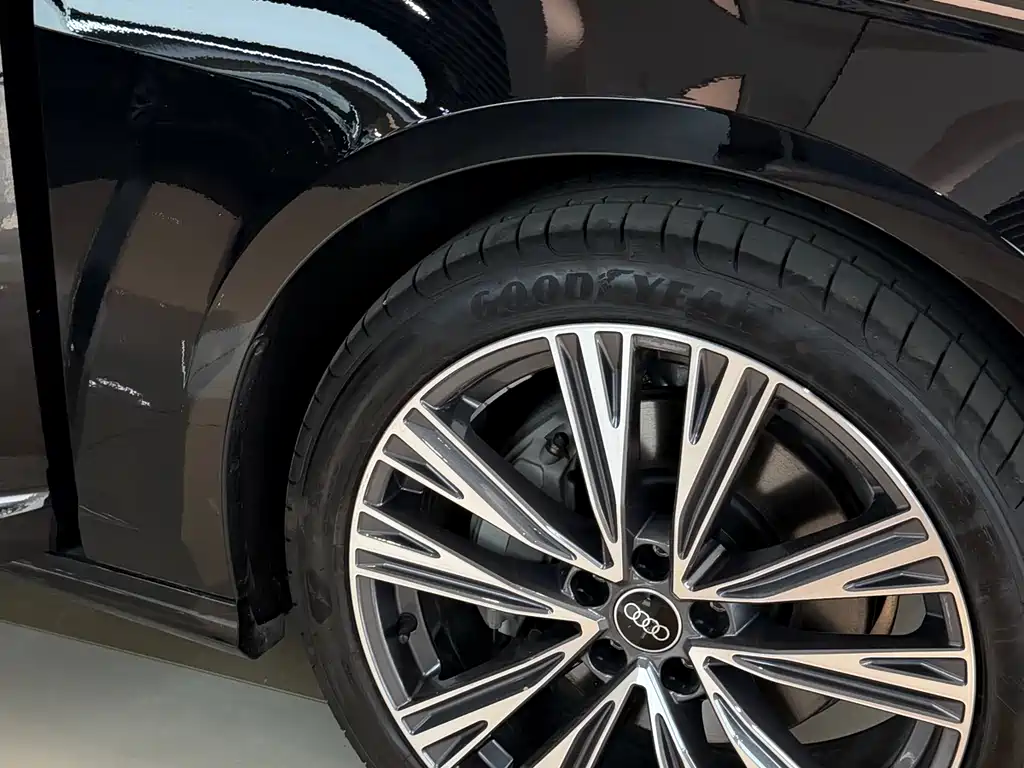 Audi A6L 2025 45 TFSI quattro