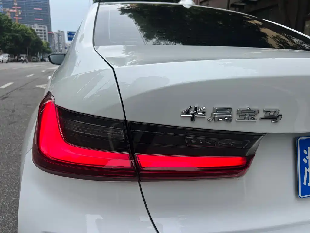 BMW 3 Series 3 2022 320Li M Sport