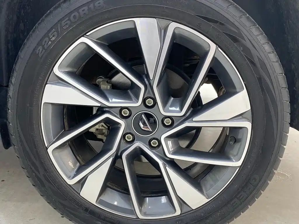 Jetta VS7 — миниатюра 16