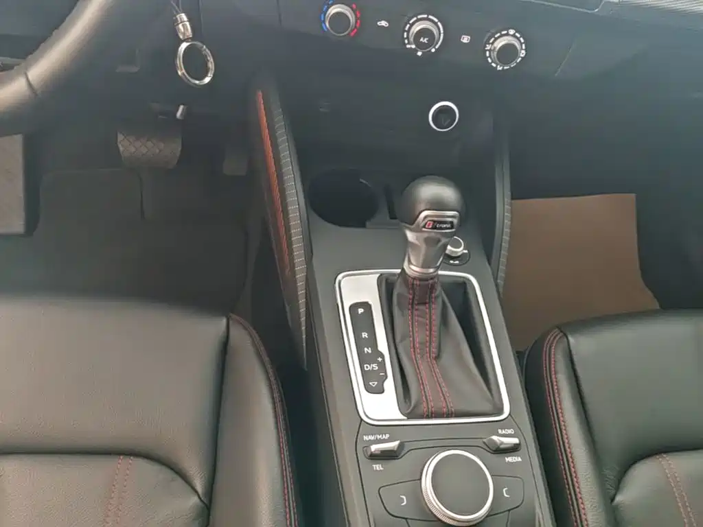 Audi Q2L — миниатюра 14