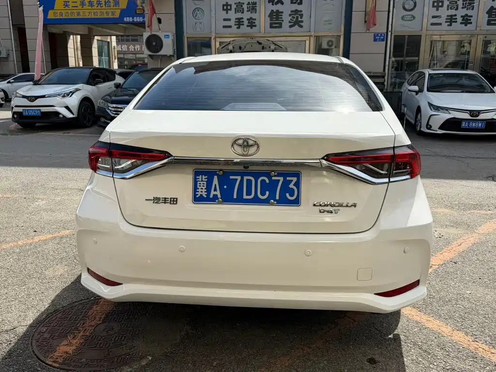 Toyota Corolla — миниатюра 5
