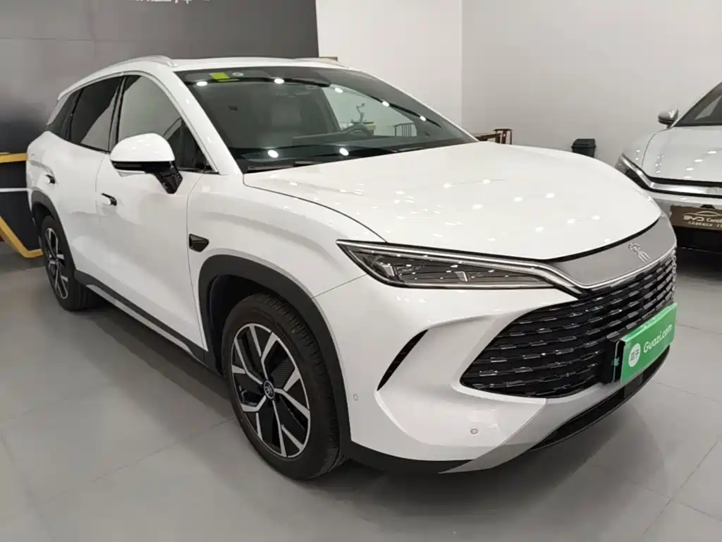 BYD L DM-i — миниатюра 4