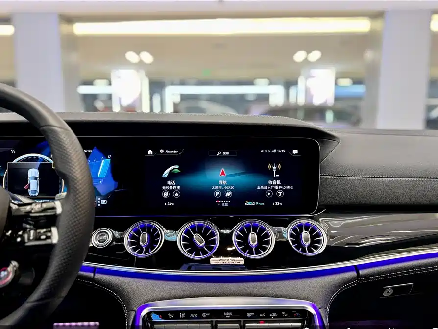 MERCEDES-BENZ AMG GT