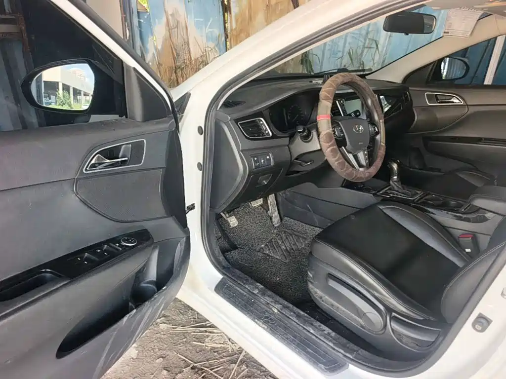 Hyundai Mistra — миниатюра 23