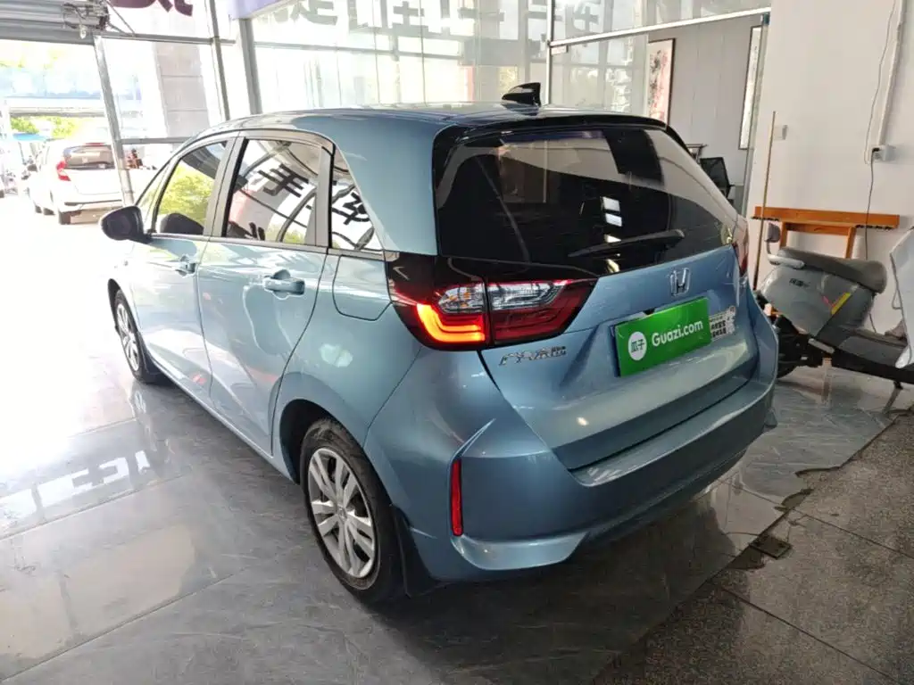Honda Fit — миниатюра 5