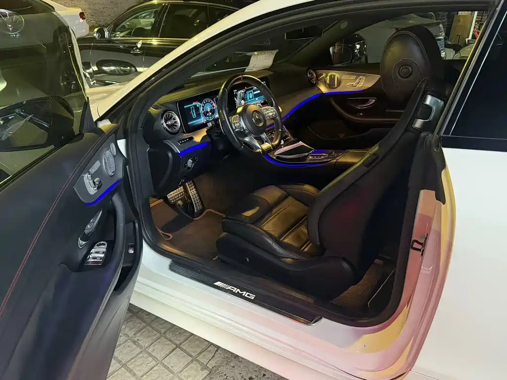 Mercedes-Benz E-Class AMG — миниатюра 9