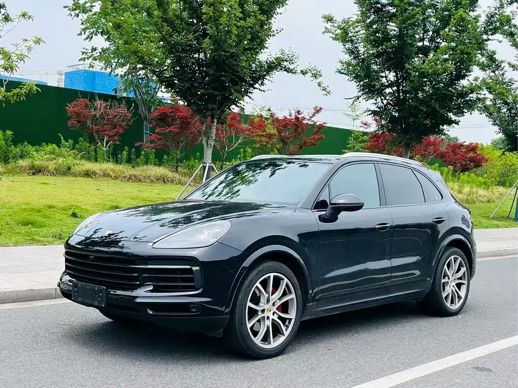 Купить Porsche Cayenne