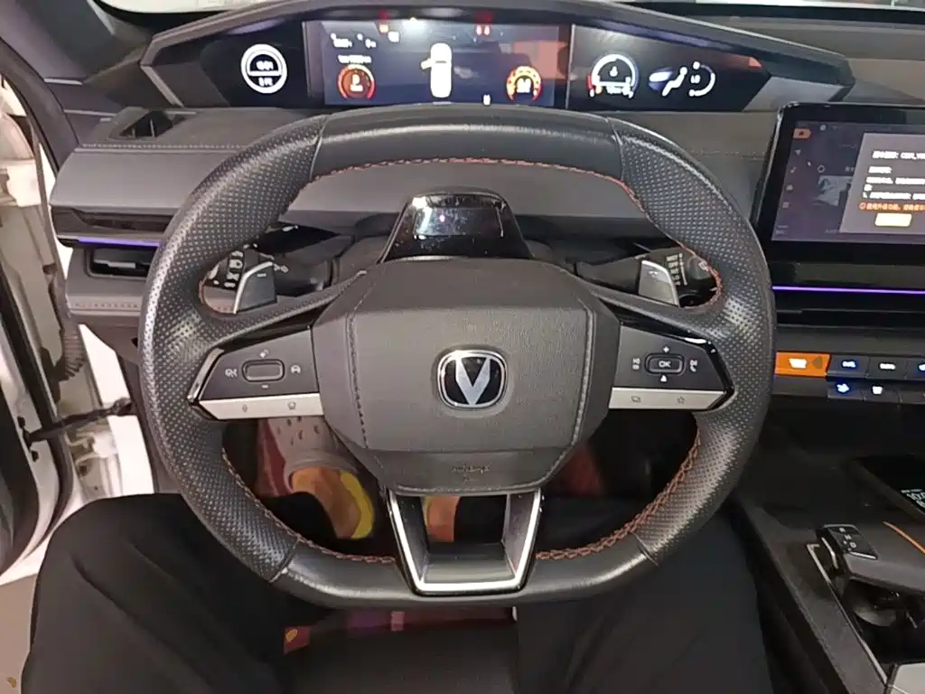 Changan UNI-V — миниатюра 11