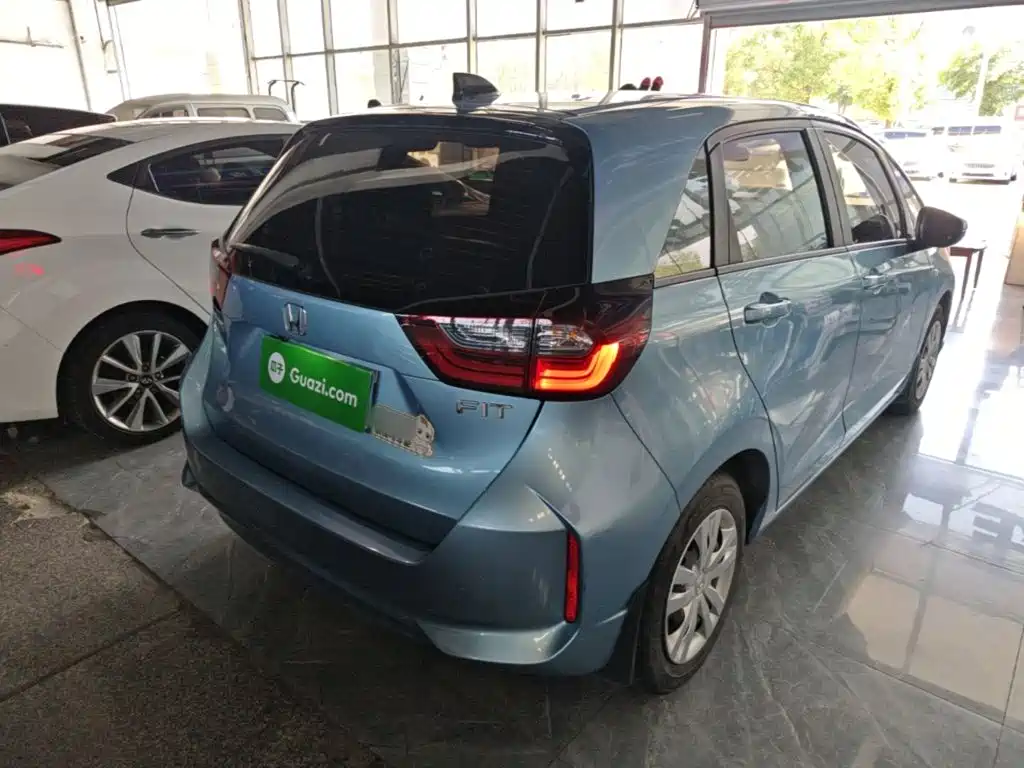 Honda Fit — миниатюра 7