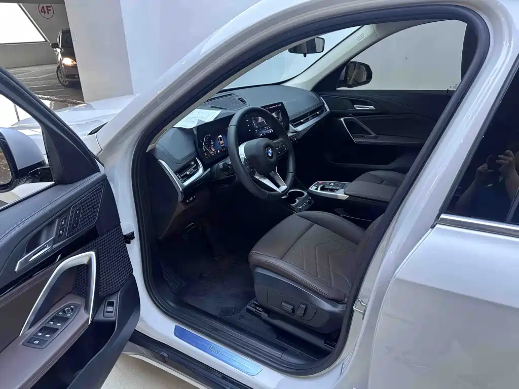 BMW X1 — миниатюра 9