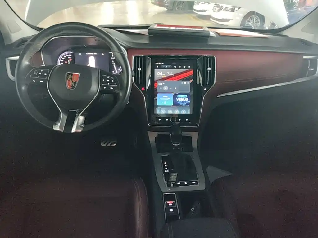 Roewe RX5 — миниатюра 10