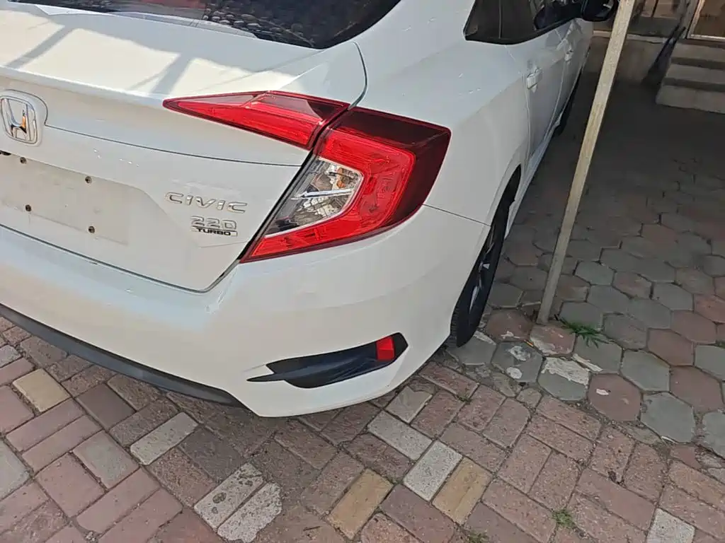 Honda Civic 2019 180TURBO CVT VI