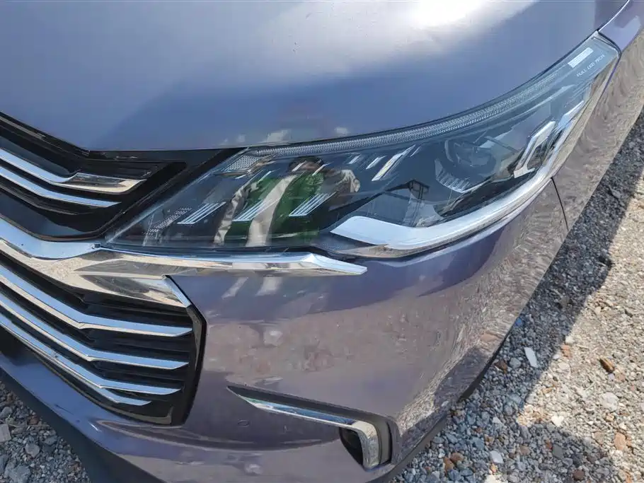 SAIC MAXUS CHASE G50