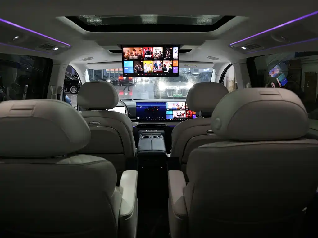 VOYAH Dreamer — миниатюра 15