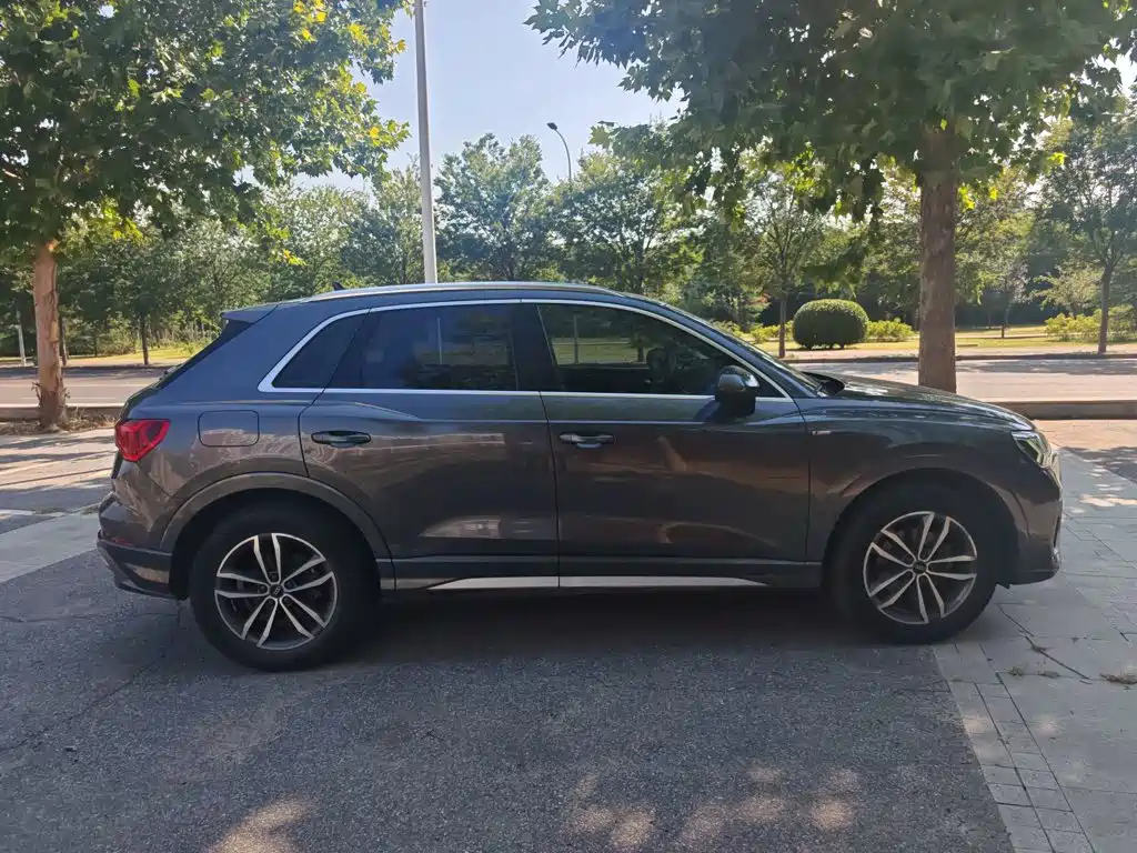 Audi Q3 — миниатюра 5