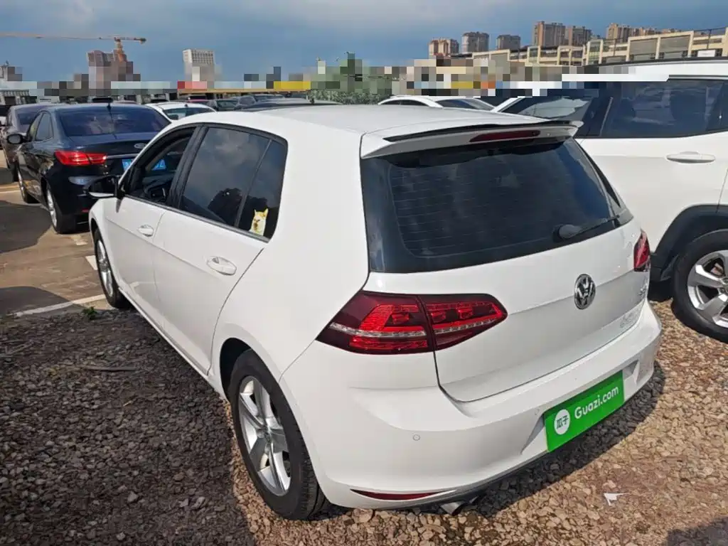 Volkswagen Golf — миниатюра 5