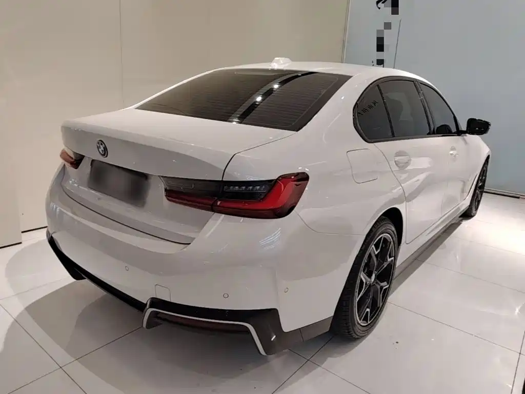 BMW i3 — миниатюра 7