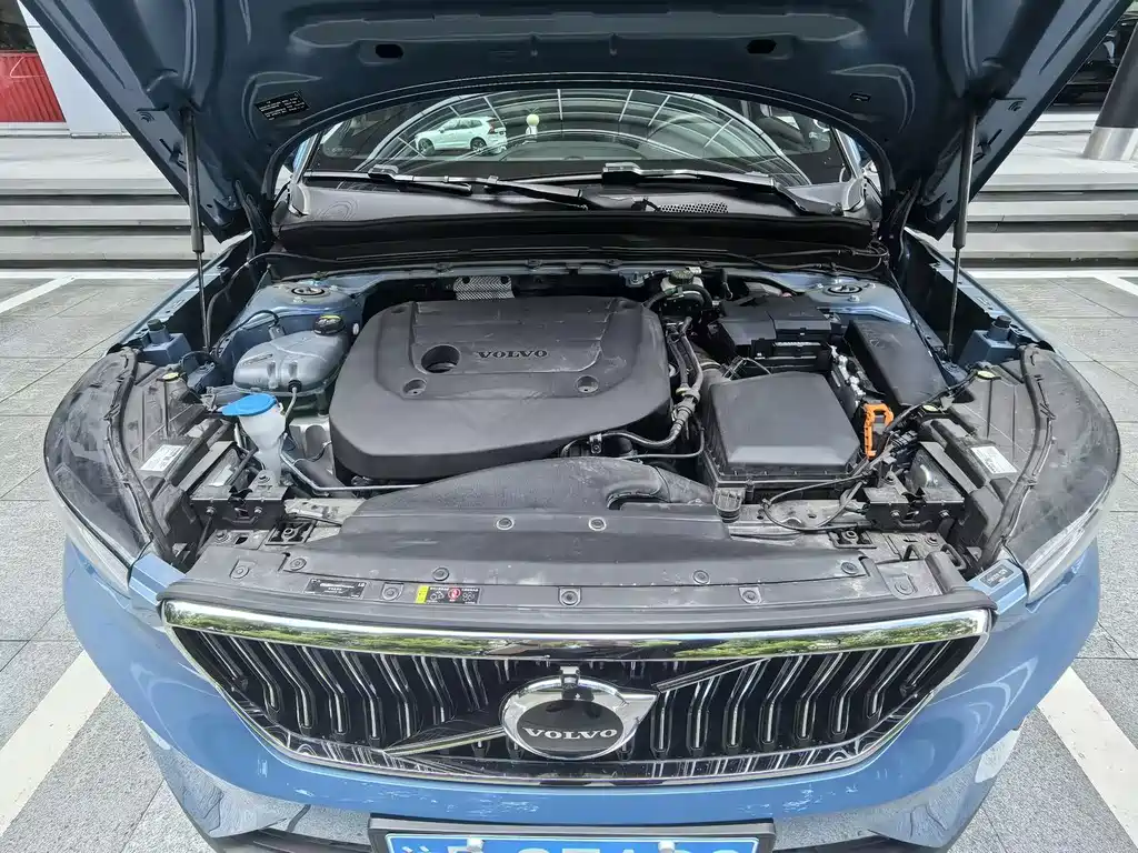 Volvo XC40 — миниатюра 6