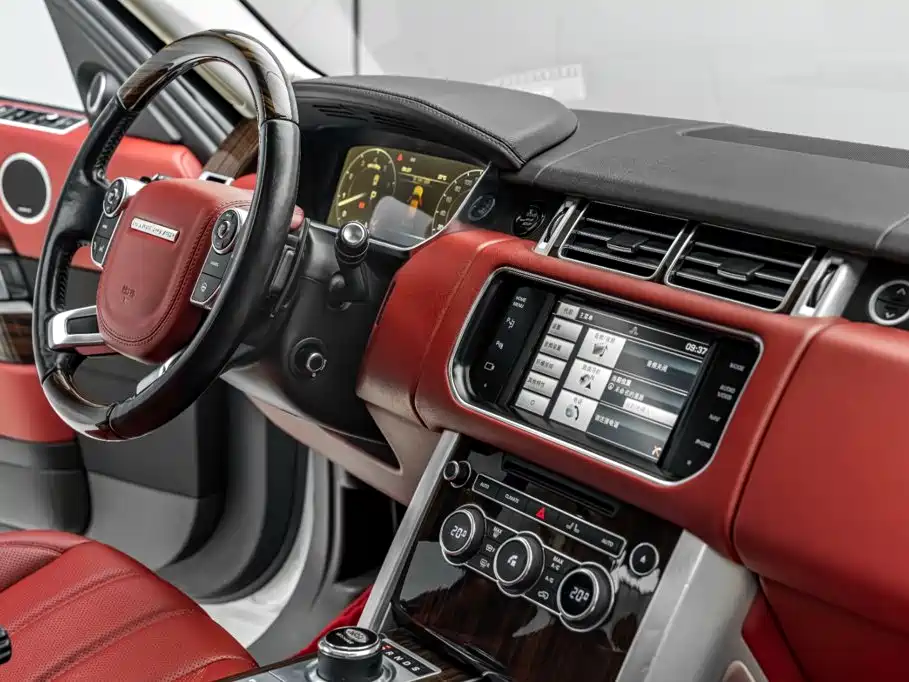 Land Rover Range Rover — миниатюра 21
