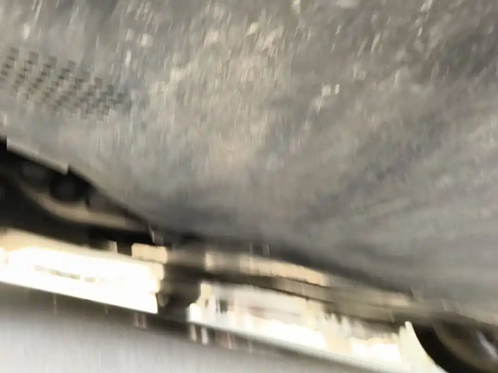 Tesla Model Y — миниатюра 2