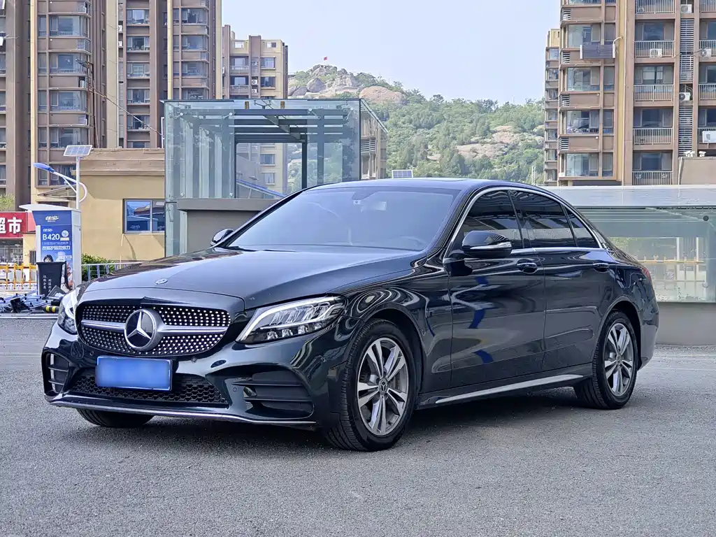 Купить Mercedes-Benz C-Class