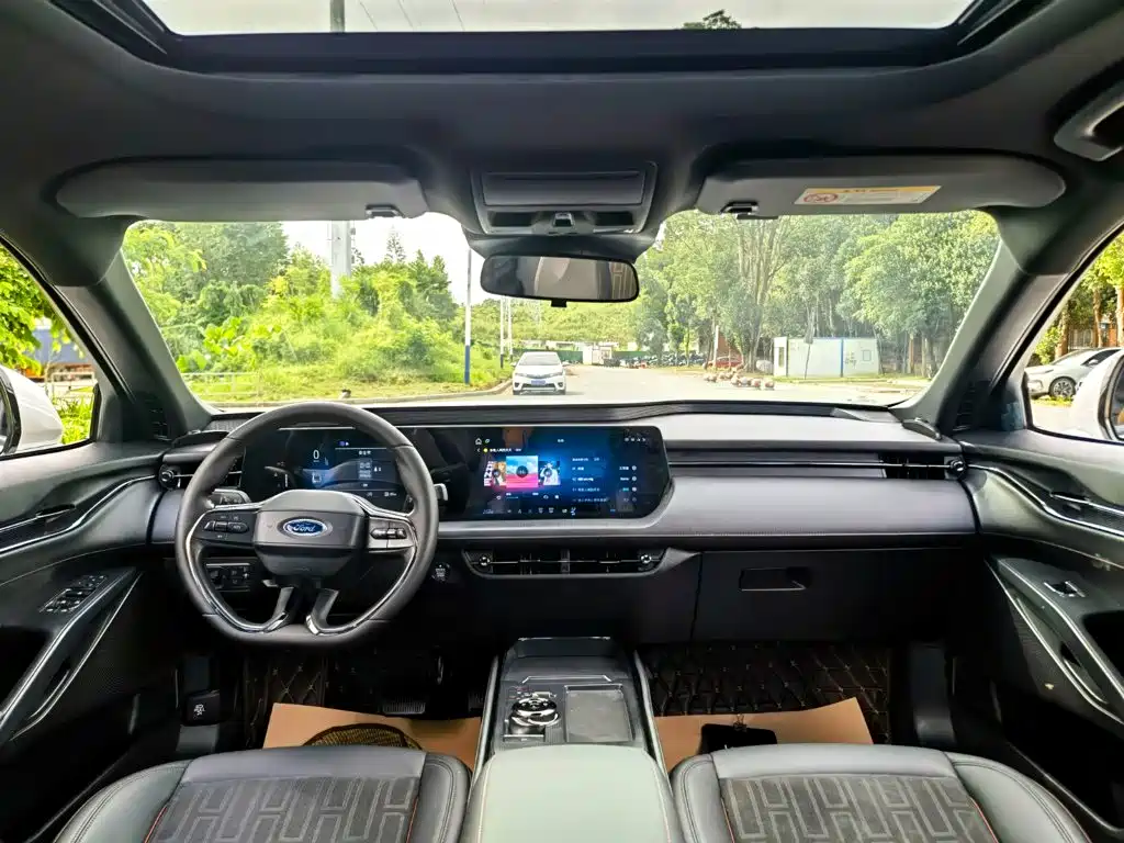 Ford Mondeo — миниатюра 8