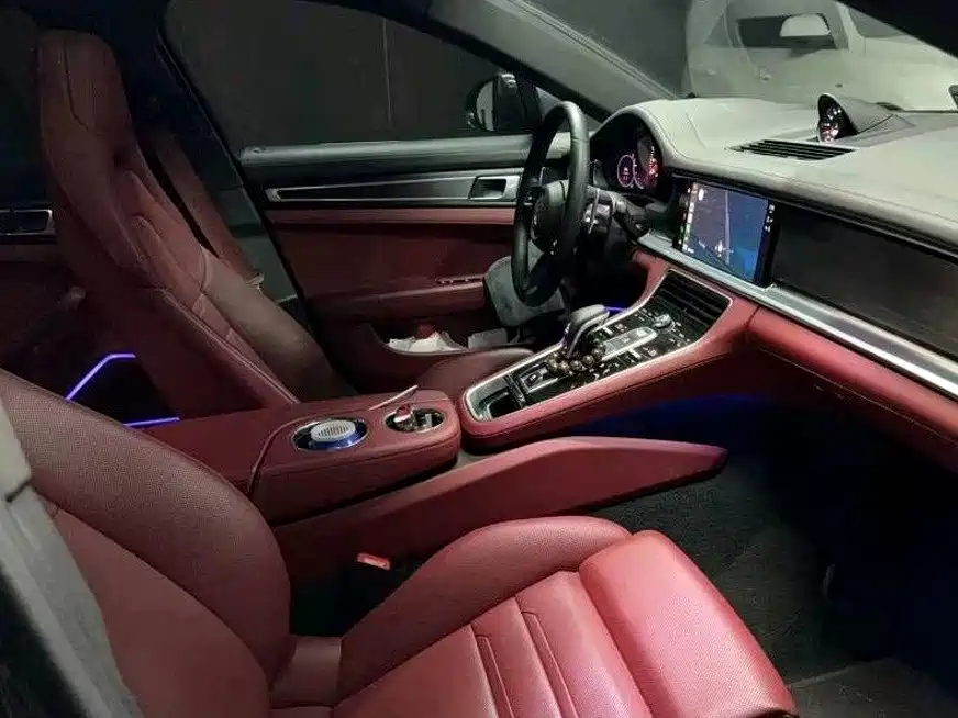 Porsche Panamera — миниатюра 7