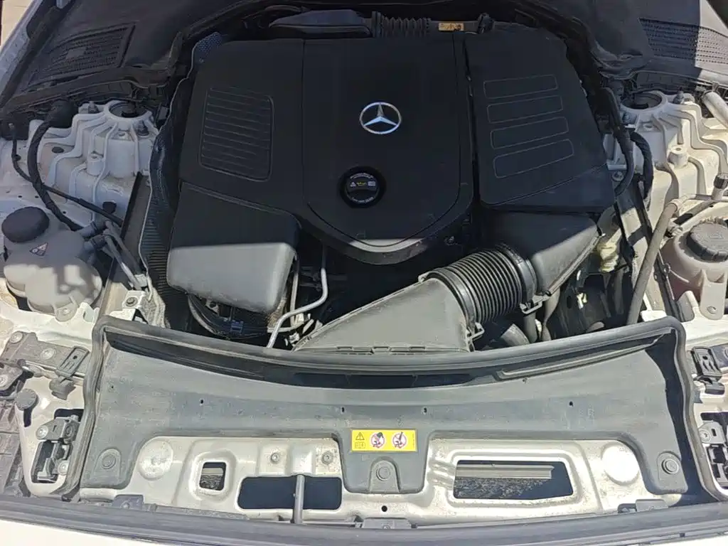 Mercedes-Benz C-Class — миниатюра 20