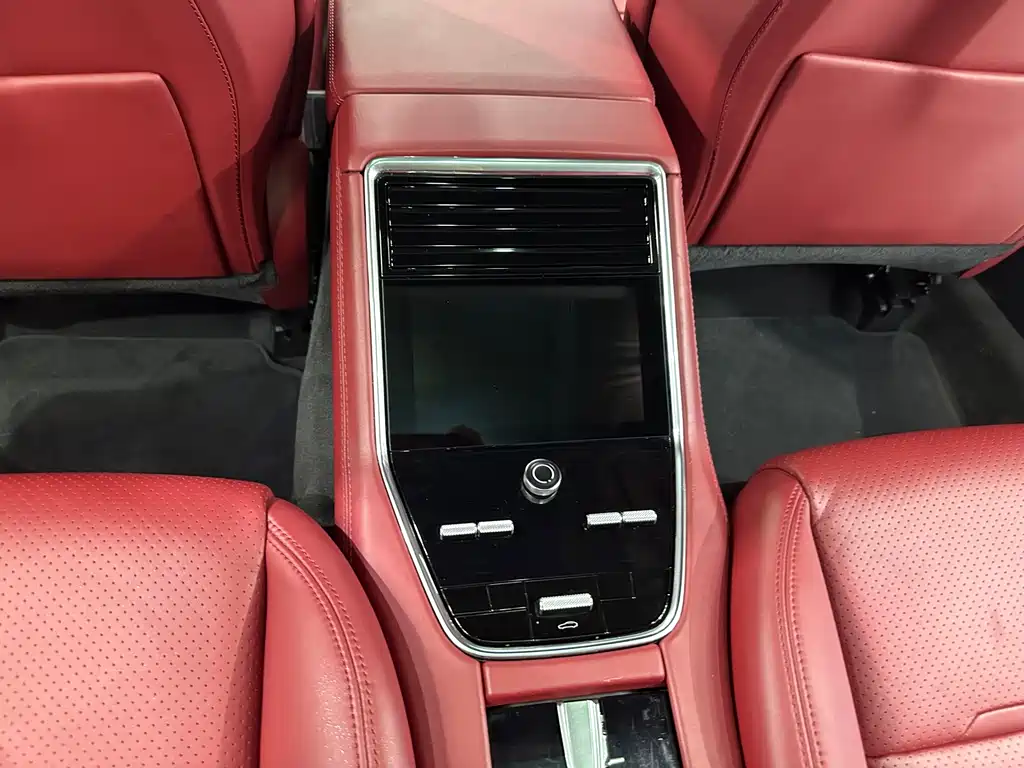 Porsche Panamera — миниатюра 13