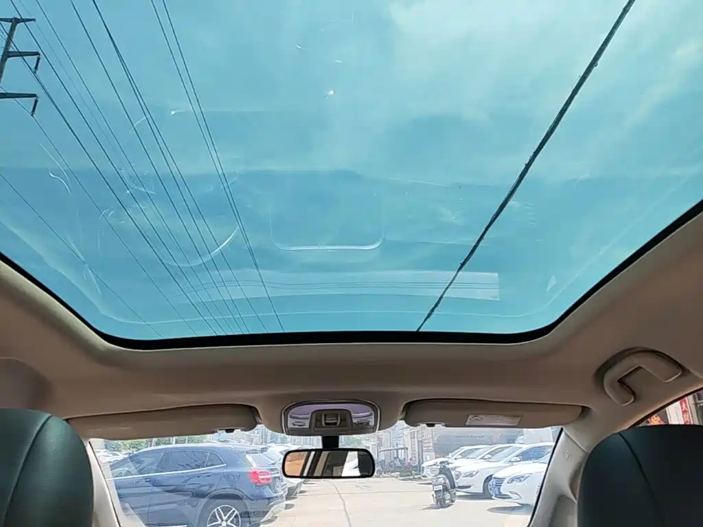 BYD MAX — миниатюра 18