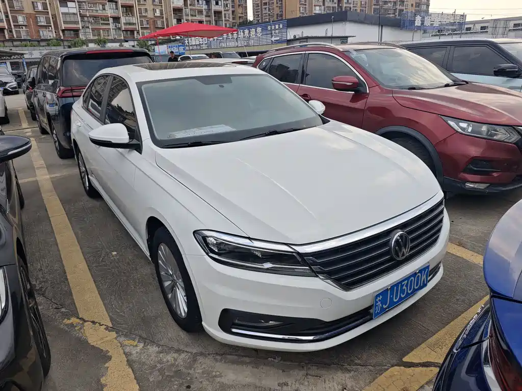 Volkswagen Lavida — миниатюра 3