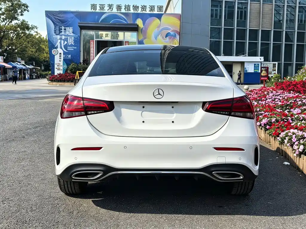 Mercedes-Benz A-Class — миниатюра 13
