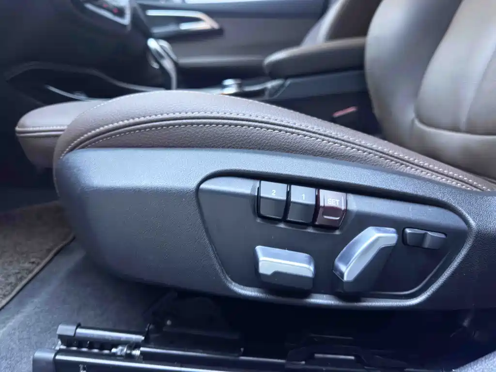 BMW 1 Series — миниатюра 17