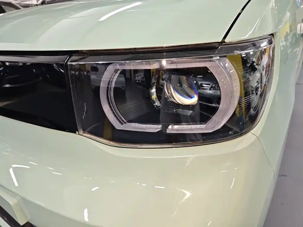 Wuling MINIEV — миниатюра 24