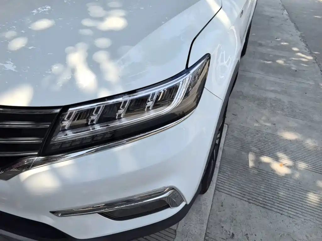Roewe RX5 — миниатюра 24