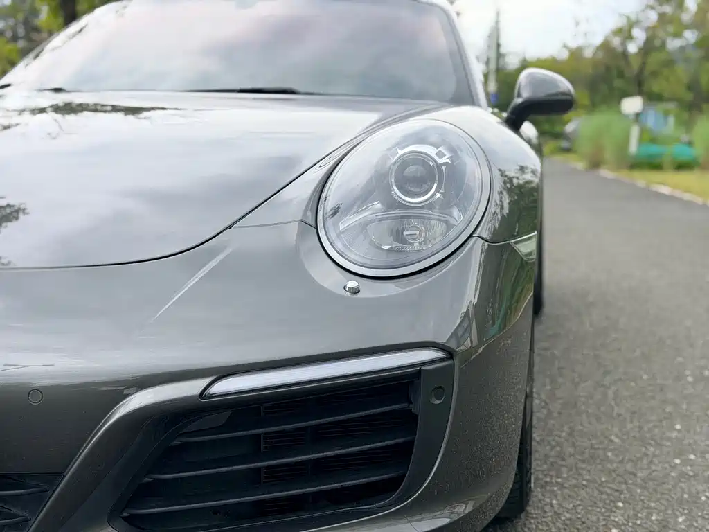 Porsche 911 — миниатюра 6