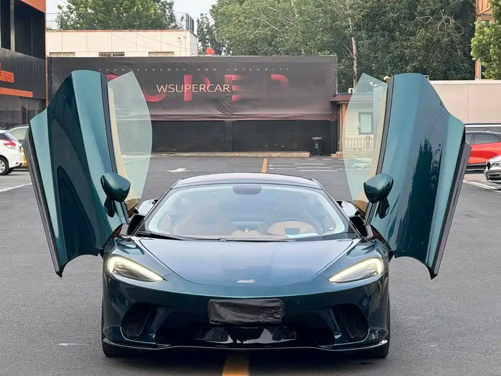 McLaren GT — миниатюра 3