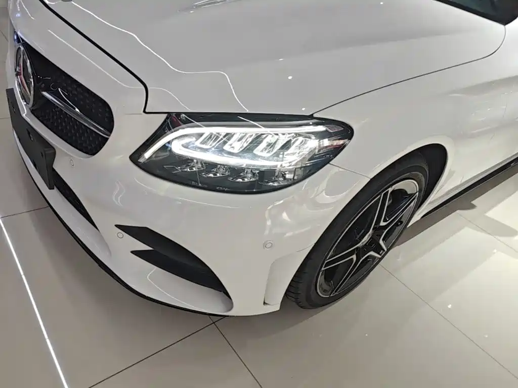 Mercedes-Benz C-Class — миниатюра 24